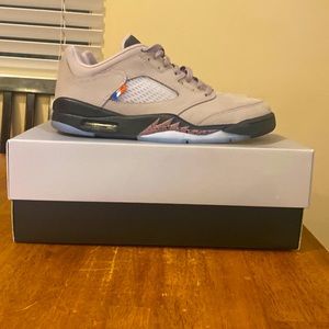 100% authentic Paris Saint German Jordan Fives.